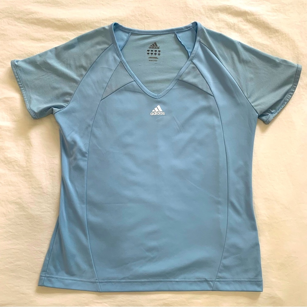 Adidas workout Mesh Back and sleeve short sleeve shirt lightweight, medium, blue
